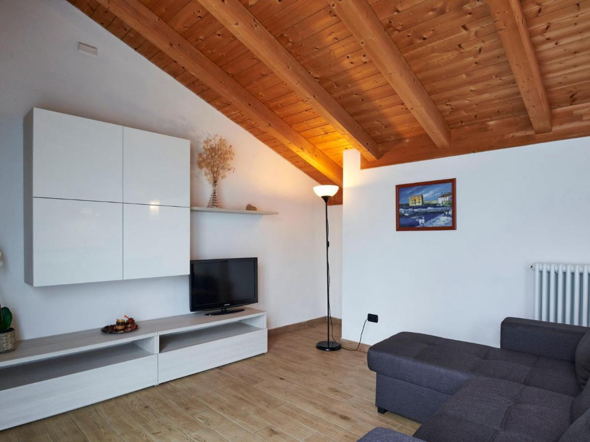 Holiday Home Villa Giulia By Interhome 데르비오 외부 사진